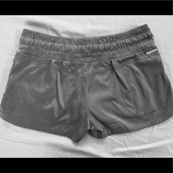 Silver silk shorts - Picture 2 of 2
